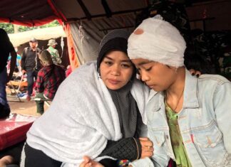 Demi Selamatkan Anaknya, Ida Terjang Reruntuhan dan Terobos Jalan Demi Selamatkan Anaknya, Ida Terjang Reruntuhan dan Terobos Jalan