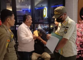 Satpol PP Tindak Lima Tempat Hiburan Malam yang Masih Beroperasi