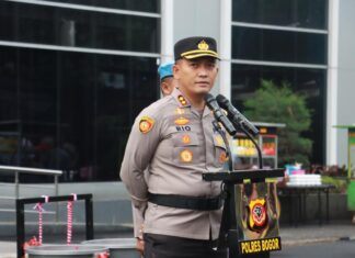 Kapolres Bogor Lantik Personil Polres Bogor Melalui Upacara Korps Rapot Kenaikan Pangkat TMT 01 Januari 2024