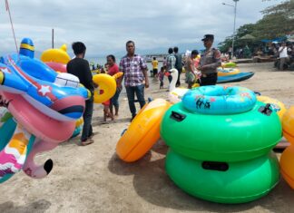 Polres Toba Lakukan Patroli Di Objek Wisata Pantai