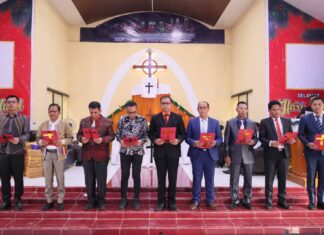 Natal Keluarga Besar Polres Toba Berjalan Hikmat Dan Penuh Sukacita