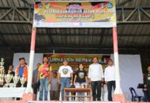 Turnamen Sepakbola Tingkat SLTP Memperebutkan Piala ‘PAPA KEREN CUP I’ Dibuka Penjabat Bupati Tapanuli Utara