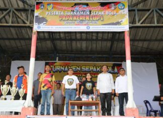 Turnamen Sepakbola Tingkat SLTP Memperebutkan Piala ‘PAPA KEREN CUP I’ Dibuka Penjabat Bupati Tapanuli Utara