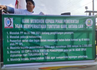 Polres Toba Lakukan Pengamanan Aksi Damai Hari Buruh Nasional Dikawasan PT TPL Kabupaten Toba