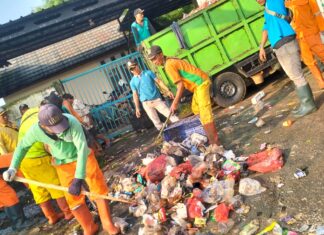 Dalam Penanganan Sampah Kabid TB Apriliandhi Membuat Gebrakan Menangani Sampah Liar