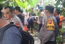 Polsek Gunung Putri Lakukan Investigasi Penyelidikan Terkait Adanya Penemuan Mayat di Pinggir Kali Cikeas