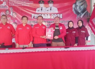 Edwin Kembalikan Formulir Calon Walikota Tangsel 2024- 2029 Ke Kantor PSI