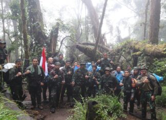 Dandim 0615/Kuningan berhasil taklukkan Gunung Ciremai