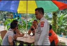 Kanit Reskrim Polsek Cibungbulang Bersama Personil TNI Lakukan Pemantauan Lokasi Tawuran