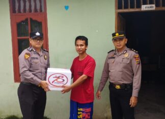 Polres Toba Berikan Bantuan Sosial Sambut HUT Kepolisian Republik Indonesia Ke-78