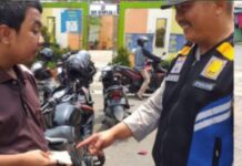 Polsek Rancabungur Lakukan Giat Gatur Pagi dan Sore Di Simpang Cagak Rancabungur