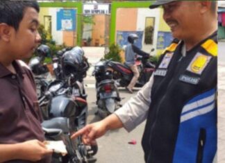 Polsek Rancabungur Lakukan Giat Gatur Pagi dan Sore Di Simpang Cagak Rancabungur