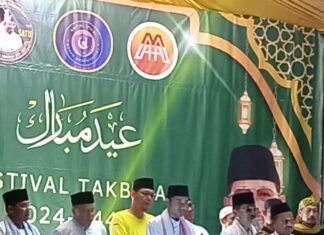 H. Sachrudin Bersama Pas 1 Komando dan Masyarakat Hadiri Gebyar Takbir Iedul Adha