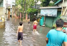 Tak Ada Solusi Banjir, Warga Perumahan Binong Permai Ancam Demo Pengembang dan Pemda