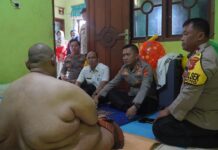 Kapolres Bogor Jenguk Penderita Obesitas di Cibinong, Berikan Bantuan dan Dukungan Moril Serta Medis