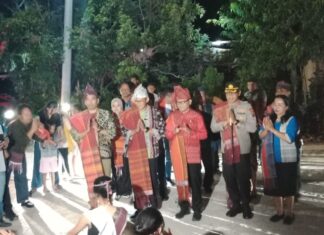 Kapolres Toba Bersama Forkopimda Sambut Kunker Menparekraf RI Di Desa Wisata Meat