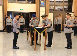 Kapolri Pimpin Upacara Kenaikan Pangkat dan Sertijab Pati Polri, Ada Kadiv Propam dan Sejumlah Kapolda