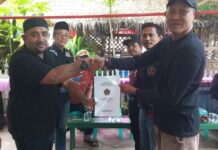 Pemberian SK Ranting dari DPAC PPBNI Kec. Karawaci di Saung Aspirasi.