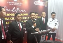 Hari Terakhir, Tiga Balon Walikota Tangerang Daftar, Satu Balon buat Kejutan Daftar Ke KPU.