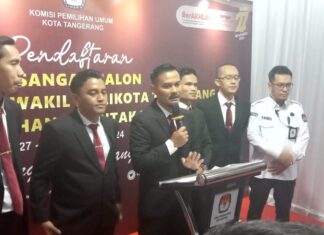 Hari Terakhir, Tiga Balon Walikota Tangerang Daftar, Satu Balon buat Kejutan Daftar Ke KPU.