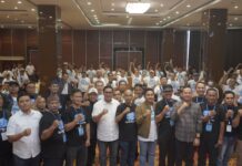 Komunitas Kopi Hitam Kumpulkan Akar Rumput untuk Kemenangan Linier Airin – Ade dan SAMA