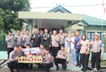 KAPOLRES BOGOR DAN JAJARANNYA BERIKAN KEJUTAN KE DANDIM O621 DI HUT TNI KE 79