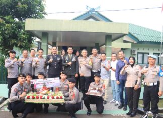 KAPOLRES BOGOR DAN JAJARANNYA BERIKAN KEJUTAN KE DANDIM O621 DI HUT TNI KE 79