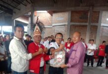 Pengurus Tim Kelurahan Dan 2 Desa Kec Siborongborong Dilantik Ketua Umum Tim Pemenangan Satika – Sarlady Tapanuli Utara.