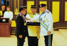 Kapolri Dapat Gelar Panglima Gagah Pasukan Polis Dari Kerajaan Malaysia
