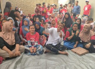 Dengar Keluhan Warga Soal Pendidikan, Kang Mus Siapkan Program Seragam Sekolah Gratis