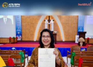 Terima Sertipikat Hak Milik untuk Gereja Kristen Pasundan, Ketua Umum Majelis Sinode GKP: Ini adalah Kado Natal bagi Jemaatnya
