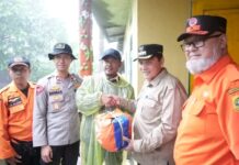 Pj. Bupati Bogor Tinjau Langsung Lokasi Bencana Tugu Selatan dan Serahkan Bantuan