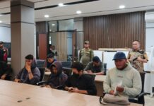 Aliansi Mahasiswa dan Pemuda Cibinong ( AMPC )Tuntut Keterbukaan DPMD Kabupaten Bogor Terkait Pengadaan Meubeler Senilai Rp 33,1 Miliar untuk 416 Desa
