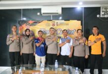 Polres Bogor Gelar Jumat Curhat Warga Sampaikan Keluh Kesah Masyarakat Terkait Pengurusan Surat Kendaraan Bermotor