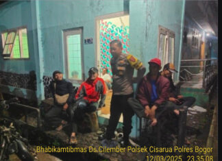 Bhabinkamtibmas Wilayah Hukum Polsek CSR Polres Bogor Giat Cooling Sistem Monitoring PatroliĀ Jaga Kondusifitas Wilayah
