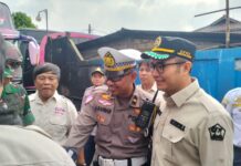 Sat Lantas Polres Bogor Bersama Forkompinda Lakukan Pengecekan Kelayakan Kendaraan Angkutan Umum Mudik Lebaran Idul Fitri 1446 H