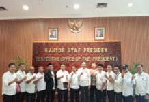 Aksi Demo Jilid Ke-2 : Tuntutan Aliansi Honorer R2-R3 Indonesia diserahkan kepada Deputi KSP dan MENSEKNEG untuk di teruskan kepada Presiden