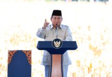Presiden Apresiasi Peran Polri dan Koperasi dalam Panen Raya Jagung di Bengkayang