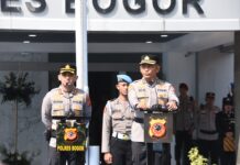 AKBP Rio Wahyu Anggoro Pamit dari Polres Bogor, Suasana Haru Iringi Farewell Parade