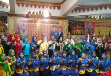 Kehangatan Adat Lampung Sambut Danlanud Baru di Lamban Gedung Kuning