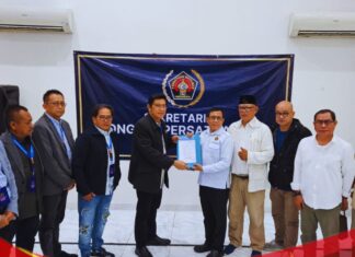 Hendry Ch Bangun Resmi Daftar Calon Ketua Umum PWI Pusat Didukung 17 PWI Daerah