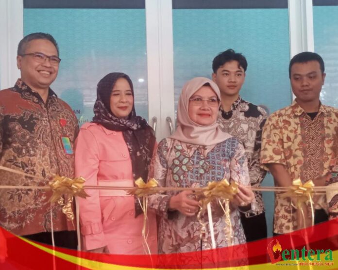 IMG_COM_202508281231081050