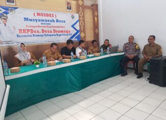 Bhabinkamtibmas Hadiri Acara Musdes Tentang Penetapan Rencana Kerja Pemerintah Desa Dramaga Tahun 2026