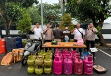 Polsek Pinang Ungkap Kasus Oplosan Gas LPG, Puluhan Tabung dan Alat Bukti Diamankan
