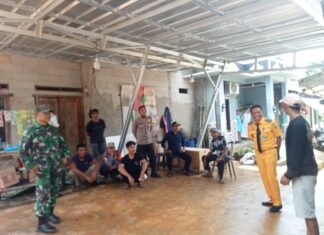 Bhabinkamtibmas dan Babinsa Polsek Parung Jalin Kedekatan dengan Warga Desa Binaan