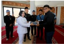 Setelah 8 Tahun Menanti, Warga Rumah Deret Tamansari Akhirnya Miliki Dokumen Kependudukan Resmi