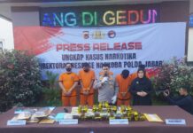 Polda Jabar Bongkar Jaringan Narkoba Internasional, Sita 17,6 Kg Sabu dan 19,5 Kg Ganja