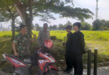 Sinergitas TNI–Polri dan Karang Taruna Jaga Keamanan Lingkungan di Desa Putat Nutug
