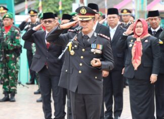 Peringati Hari Pahlawan ke-80, Pemkab Muara Enim Gelar Upacara dan Ziarah di TMP Ksatria Pertiwi