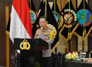 Rilis Akhir Tahun 2025, Kapolri Ajak Doakan Korban Bencana dan Tegaskan Komitmen Transparansi Polri